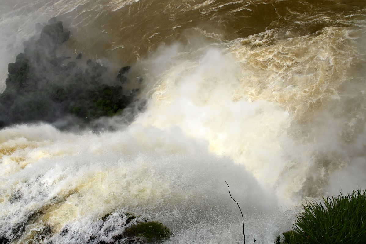 32 Water Crashes To The Rio Iguazu Inferior From Devils Throat Iguazu Falls Brazil Viewing Platform